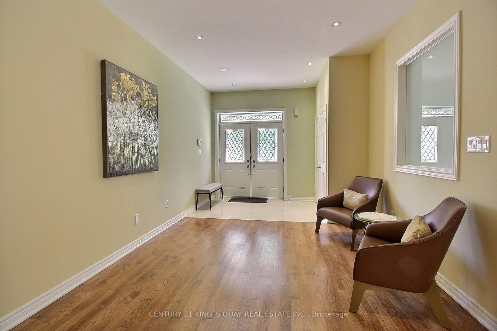 10 Coakwell Drive thumbnail 2