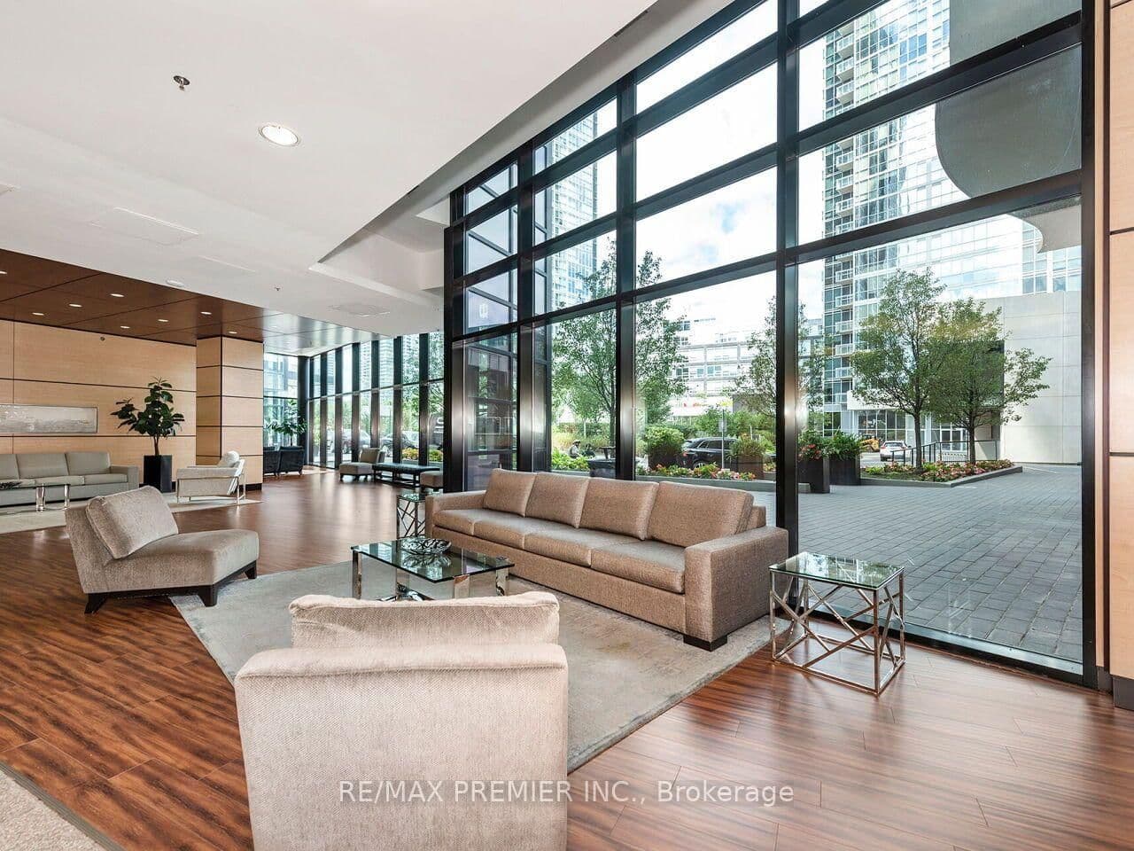 2900 Highway 7, Unit 1706 thumbnail 5