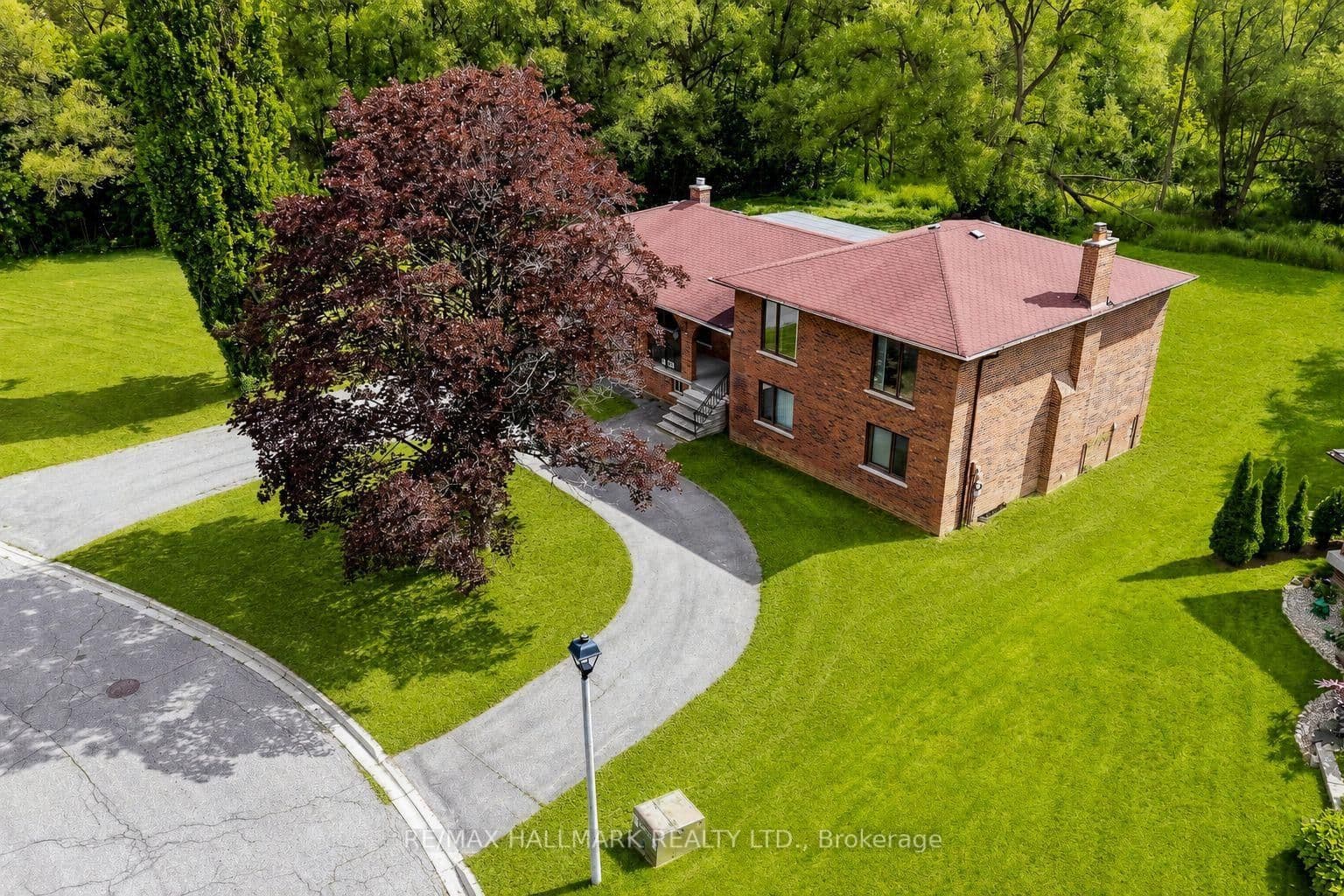 155 Dennison Street thumbnail 4