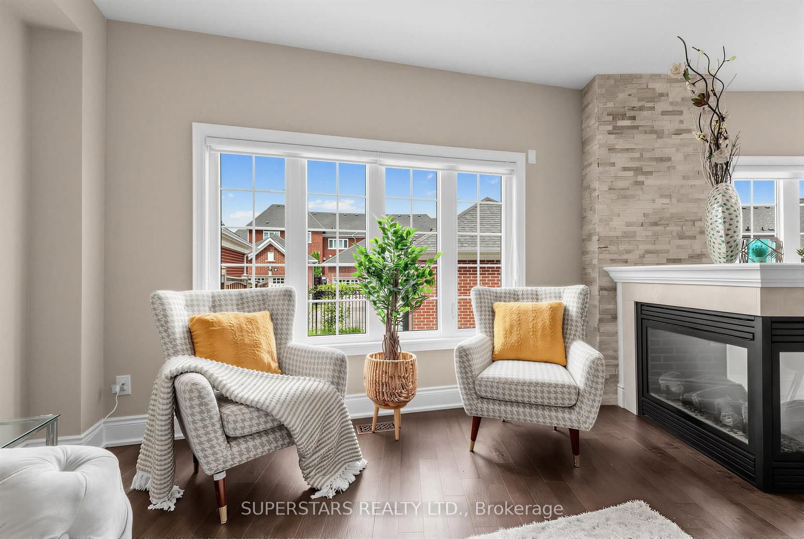 239 Angus Glen Boulevard thumbnail 20