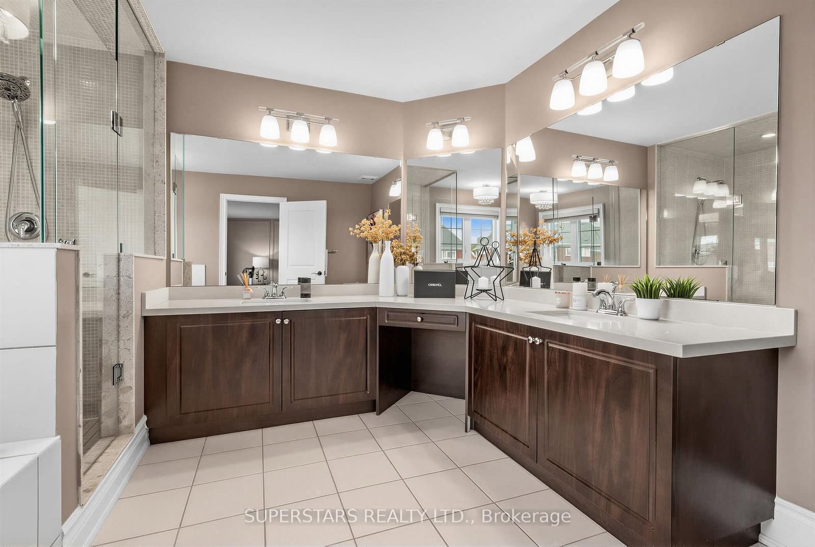 239 Angus Glen Boulevard thumbnail 29