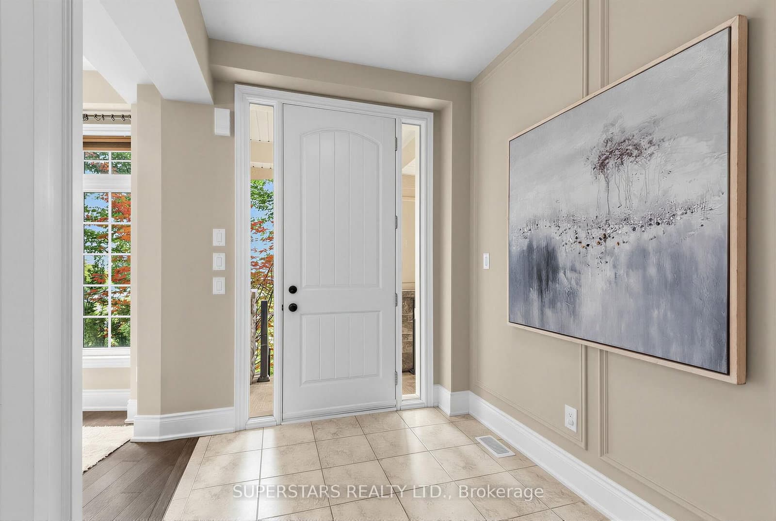 239 Angus Glen Boulevard thumbnail 4
