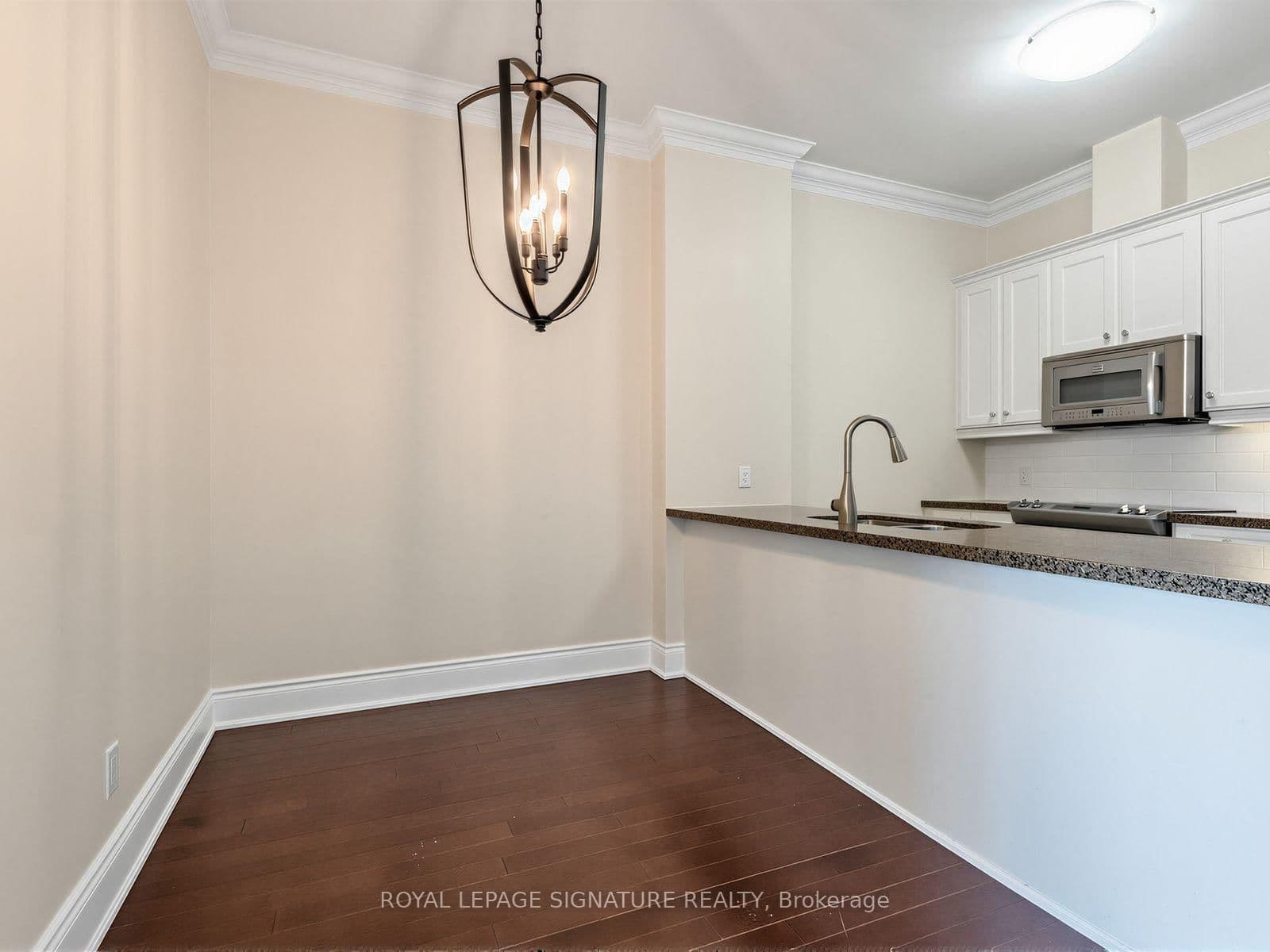 281 Woodbridge Avenue, Unit PH611 thumbnail 10