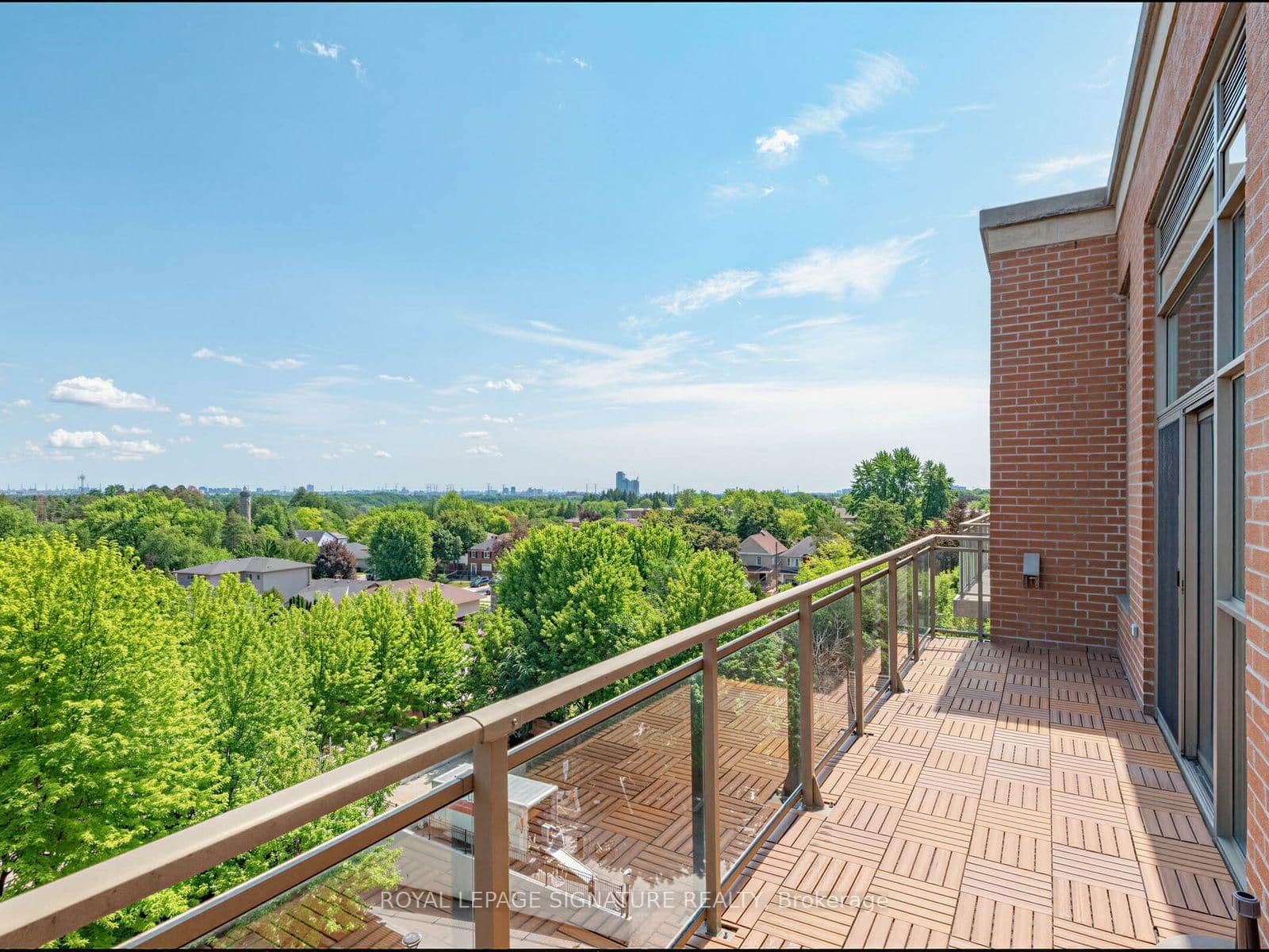281 Woodbridge Avenue, Unit PH611 thumbnail 29