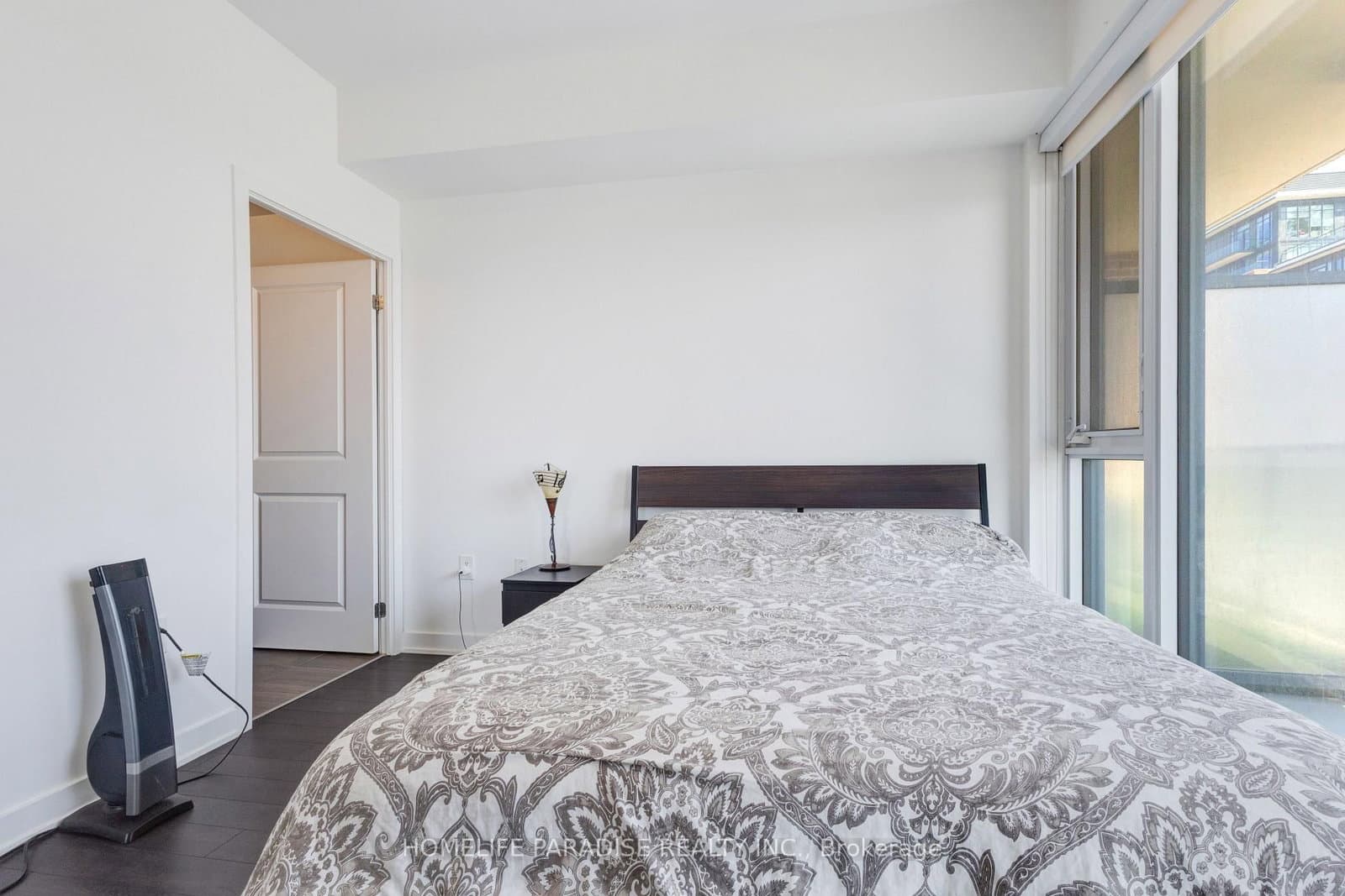 100 Eagle Rock Way, Unit 319 thumbnail 5