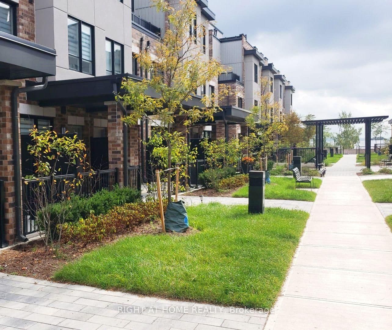 70 Baynes Way, Unit 12 thumbnail 23