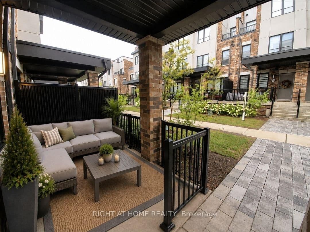 70 Baynes Way, Unit 12 thumbnail 24