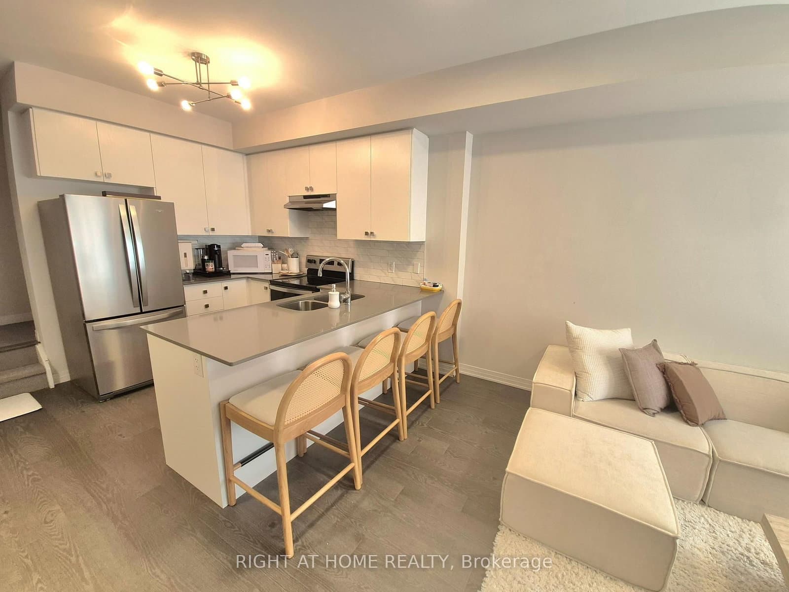 70 Baynes Way, Unit 12 thumbnail 6