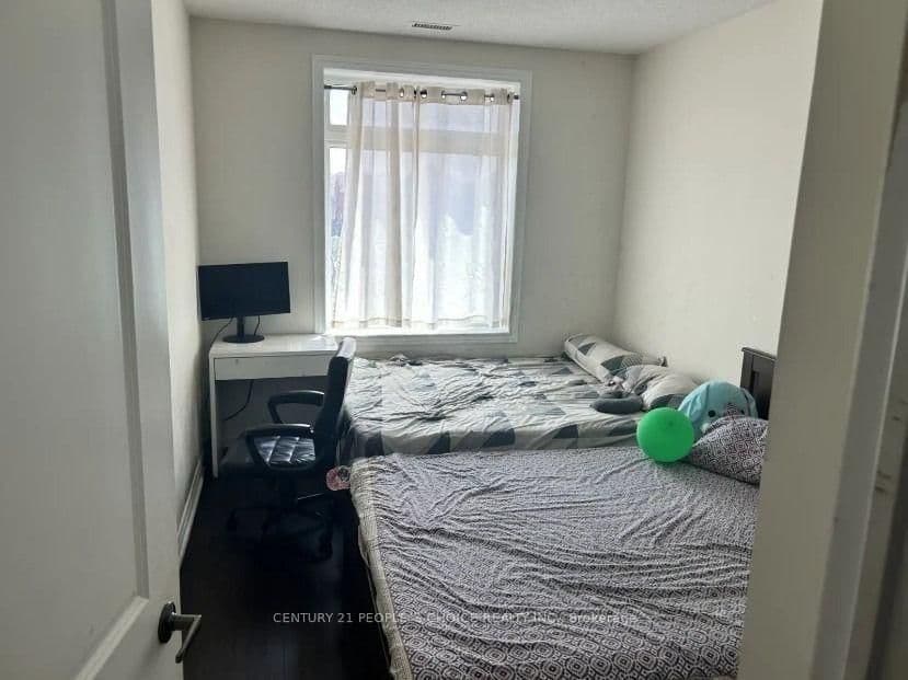 7325 Markham Road, Unit 208 thumbnail 3