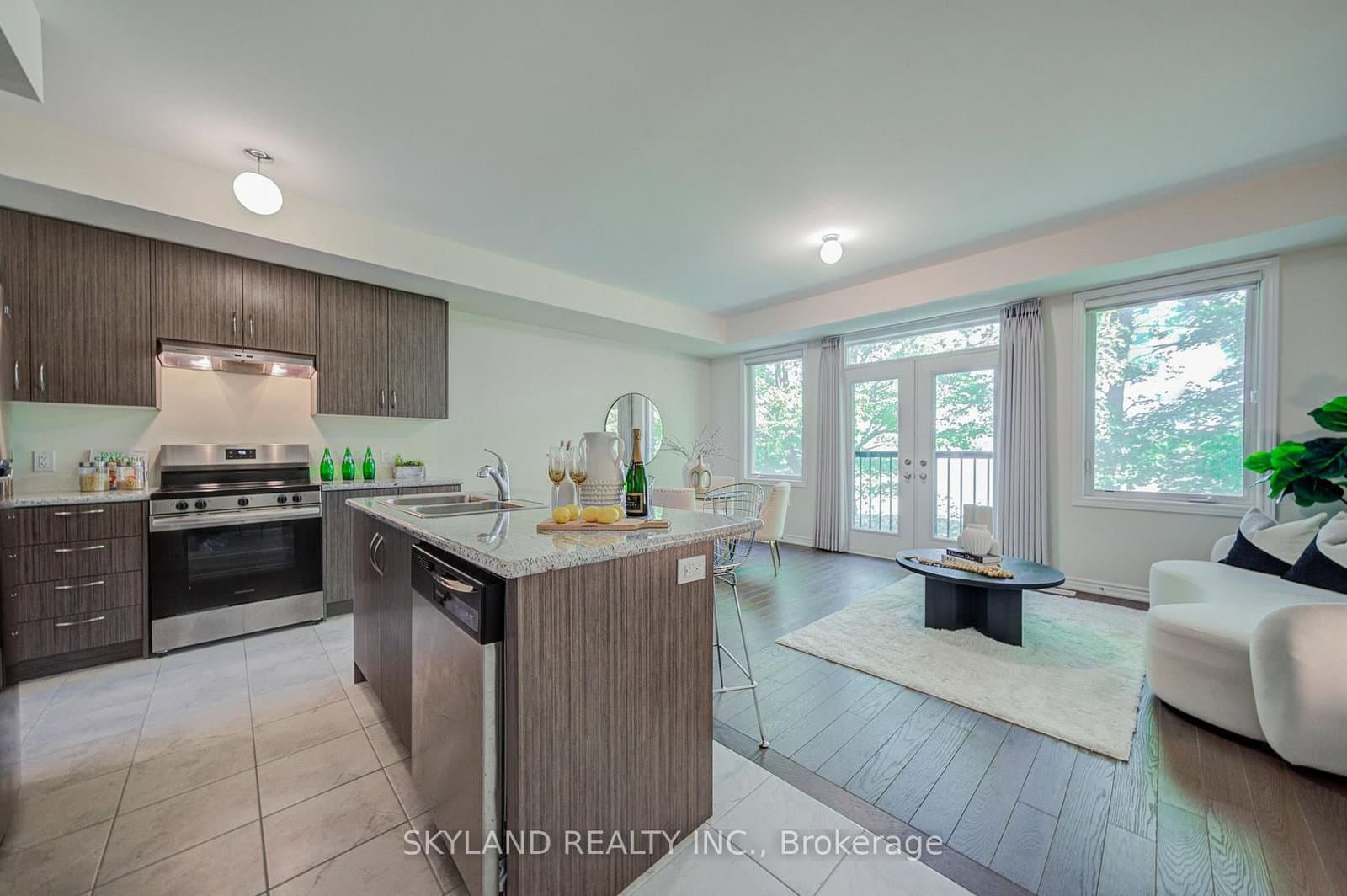 66 Puisaya Drive - Image 1