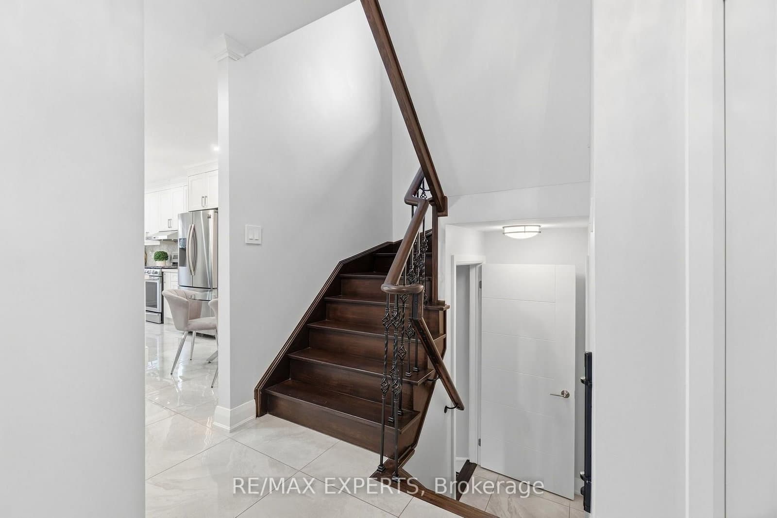 46 Princeton Gate thumbnail 14