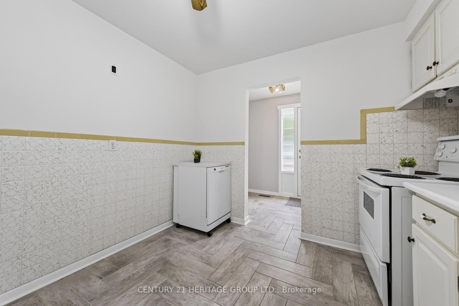 72 Kulpin Avenue thumbnail 13