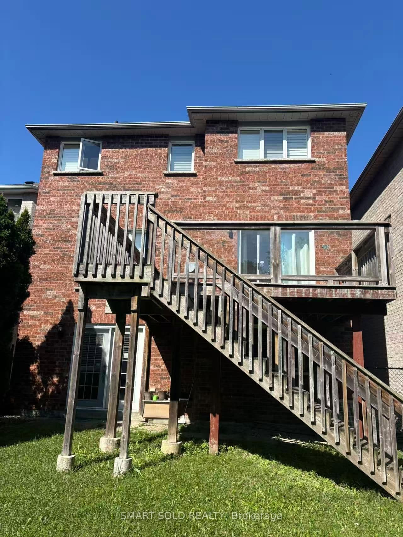 52 Royalpark Way thumbnail 2