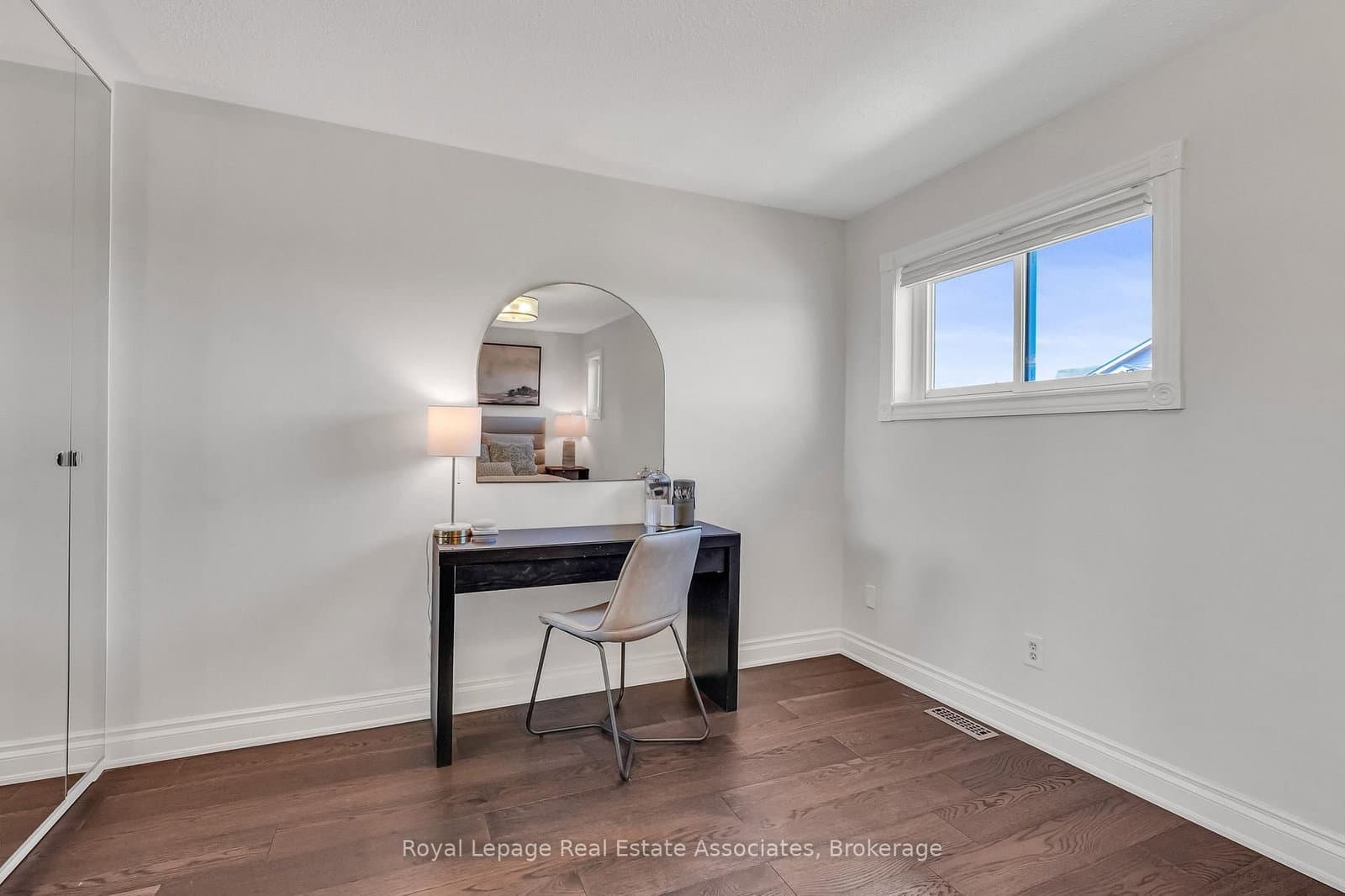 8 Prestwick Avenue thumbnail 23