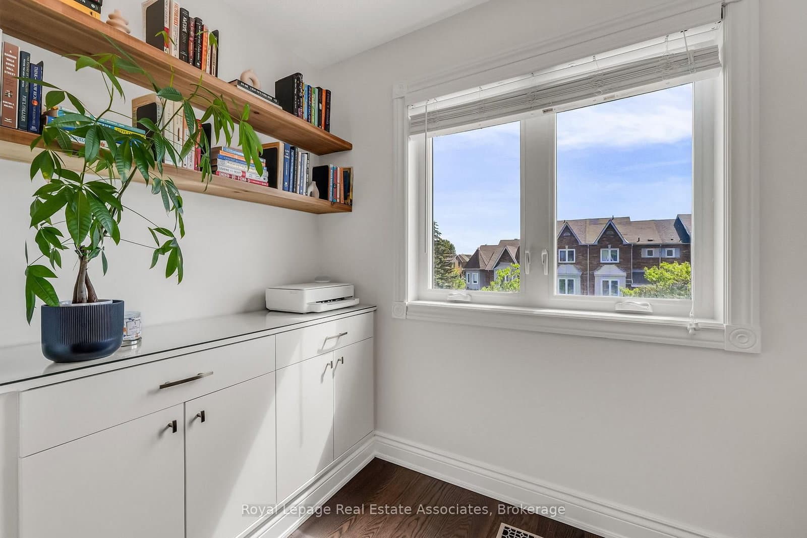 8 Prestwick Avenue thumbnail 30