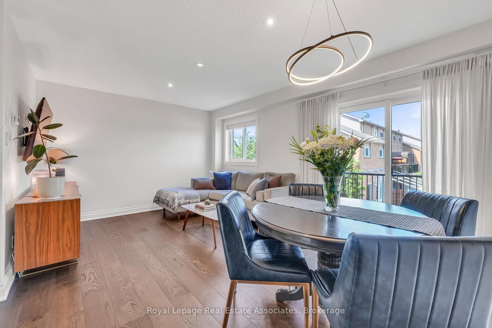 8 Prestwick Avenue thumbnail 9