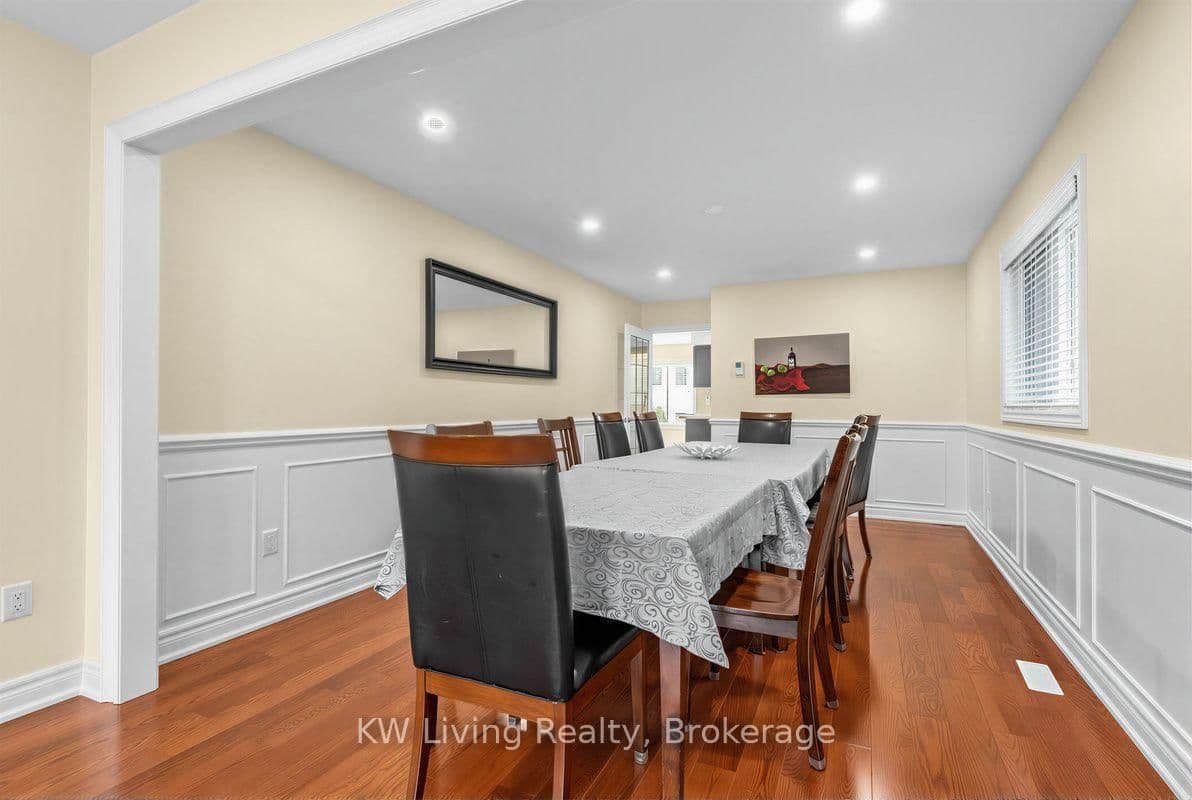 7570 Kipling Avenue thumbnail 7