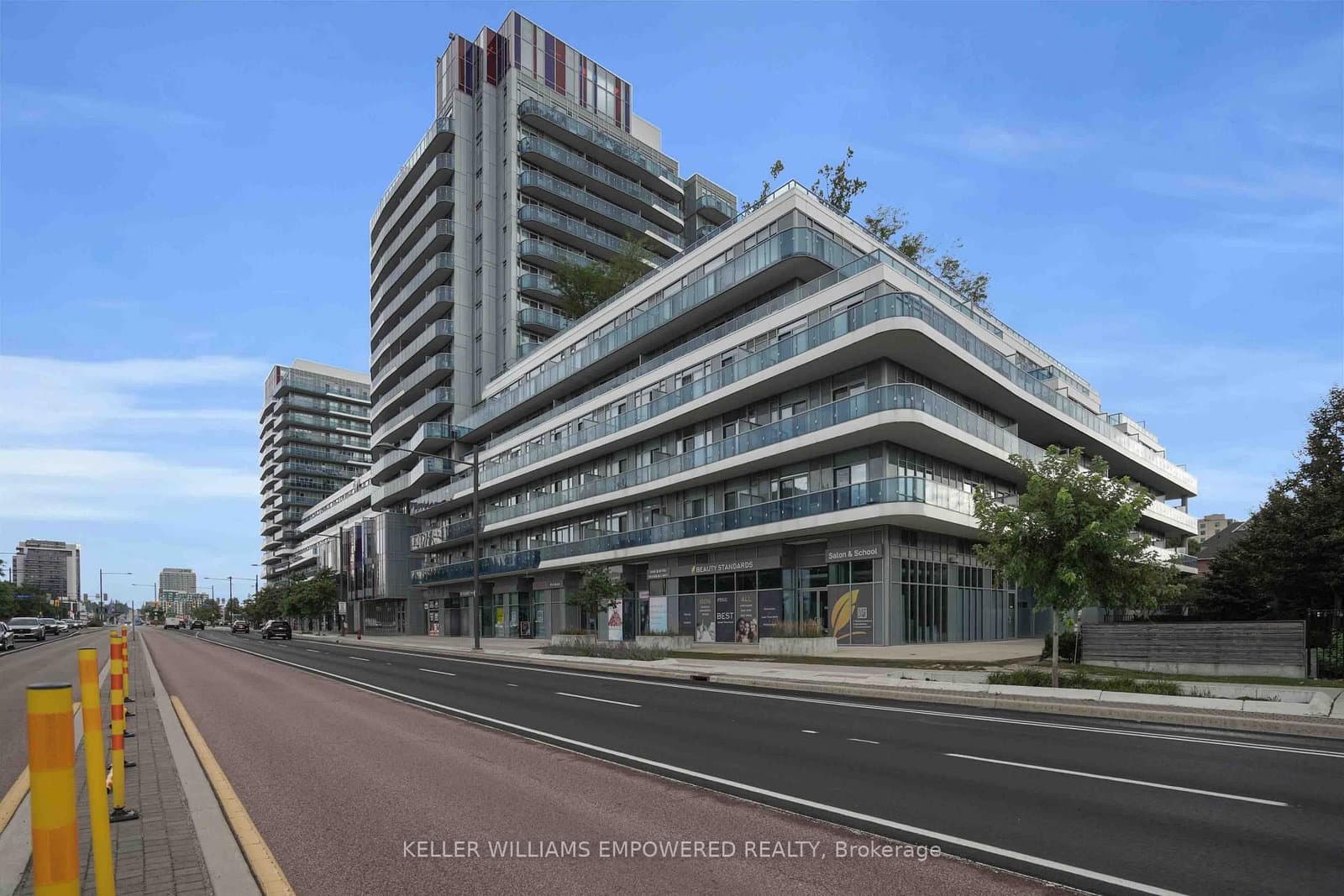 9471 Yonge Street N, Unit 811 - Image 1