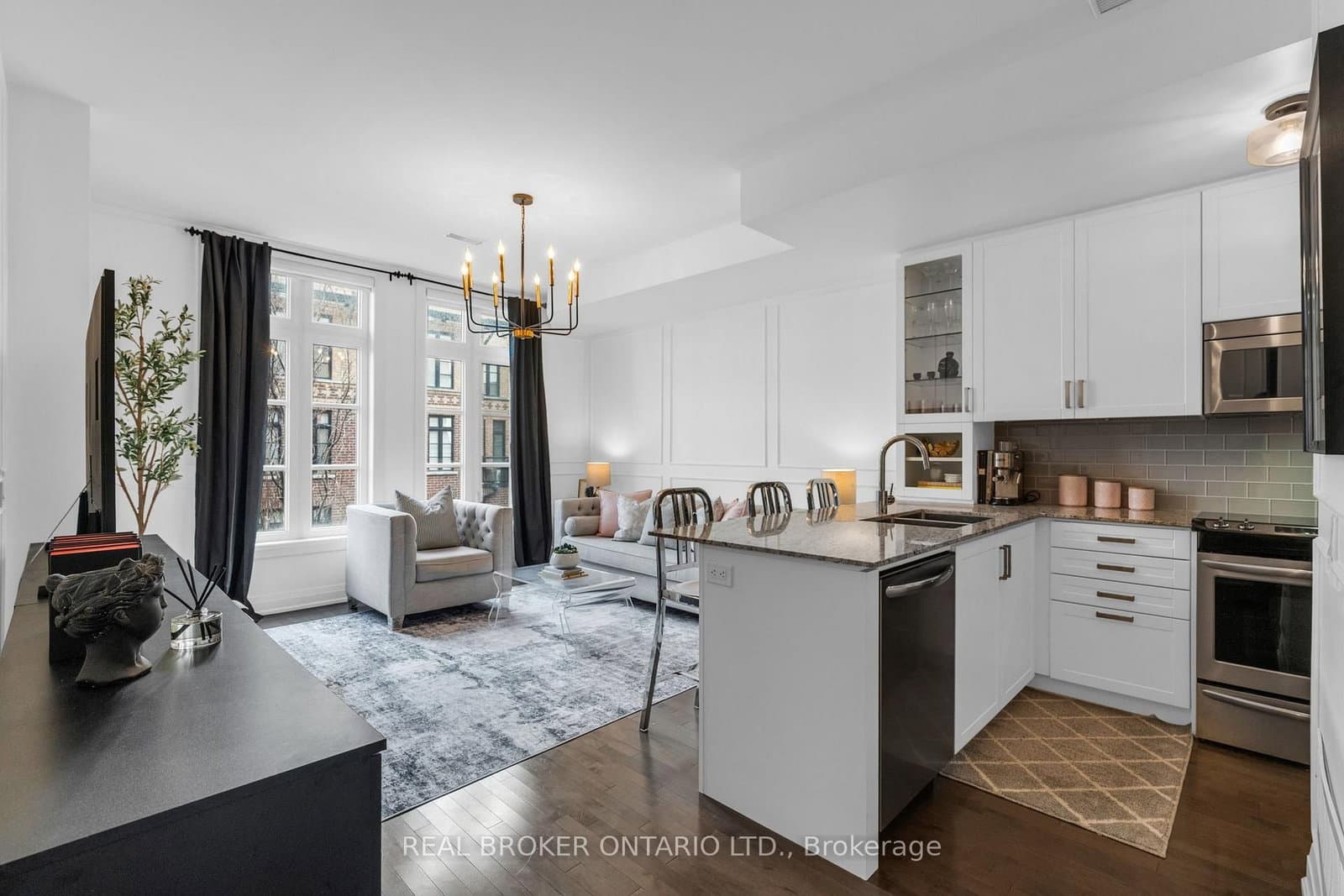 8167 Kipling Avenue, Unit 43 thumbnail 2