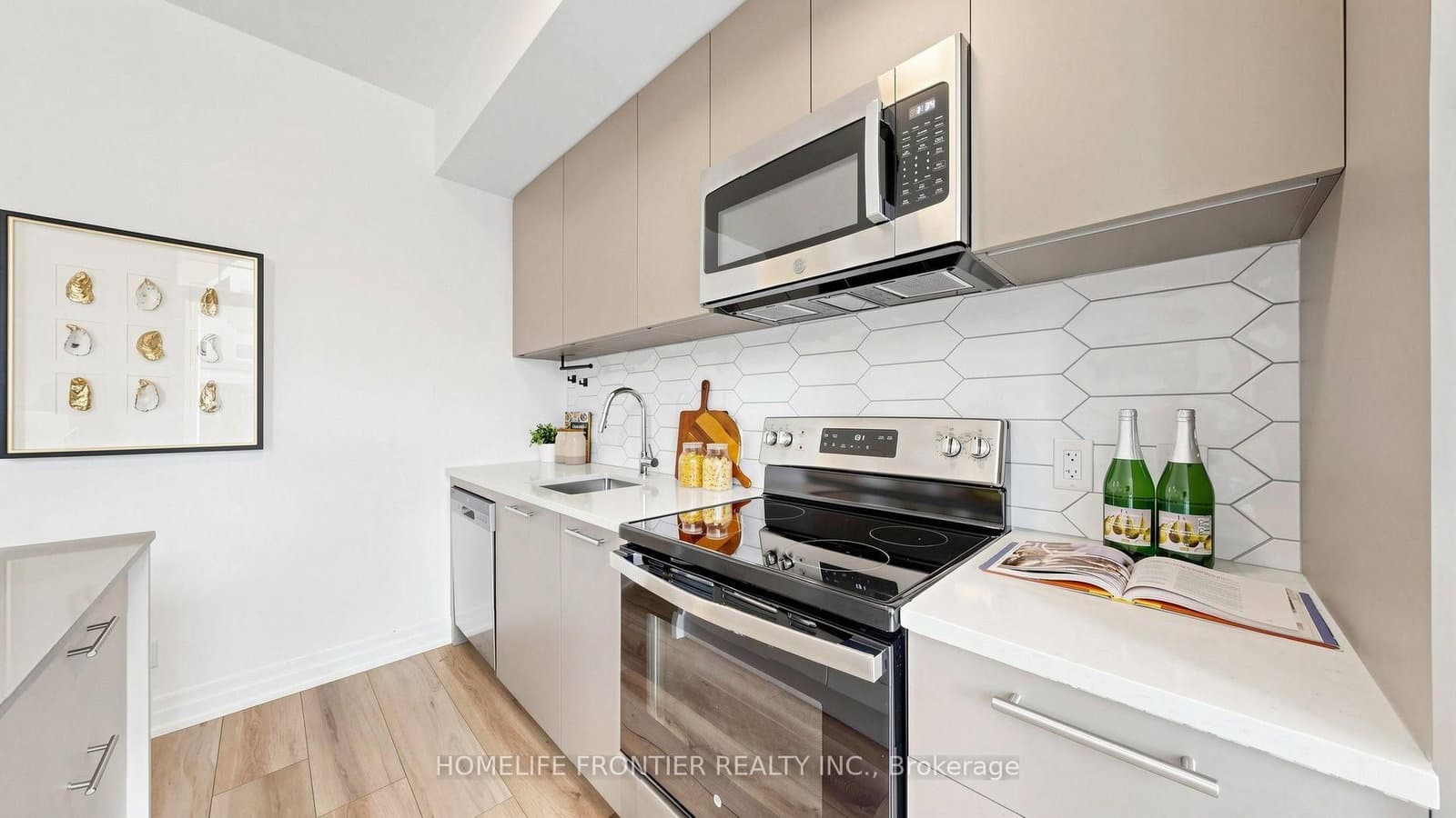101 Cathedral High Street, Unit 104 thumbnail 14
