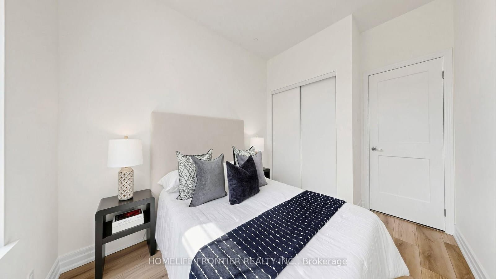 101 Cathedral High Street, Unit 104 thumbnail 19