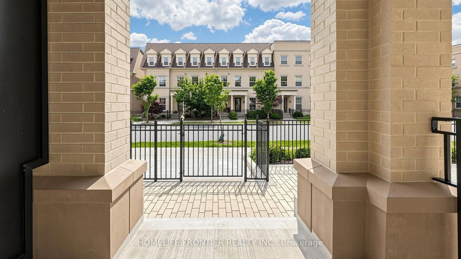 101 Cathedral High Street, Unit 104 thumbnail 25