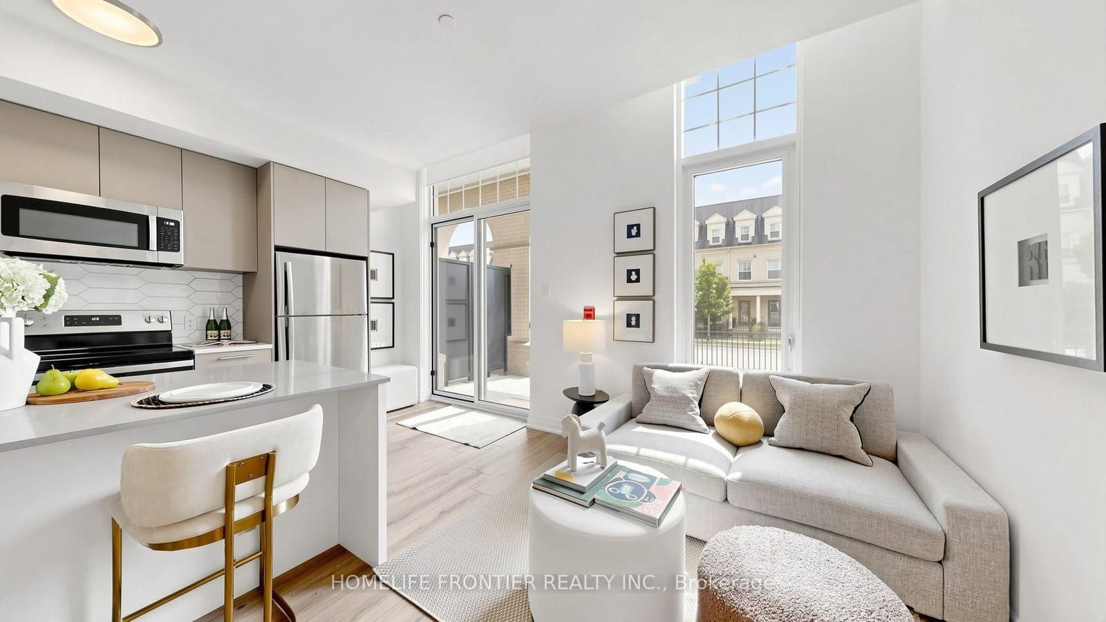 101 Cathedral High Street, Unit 104 thumbnail 9