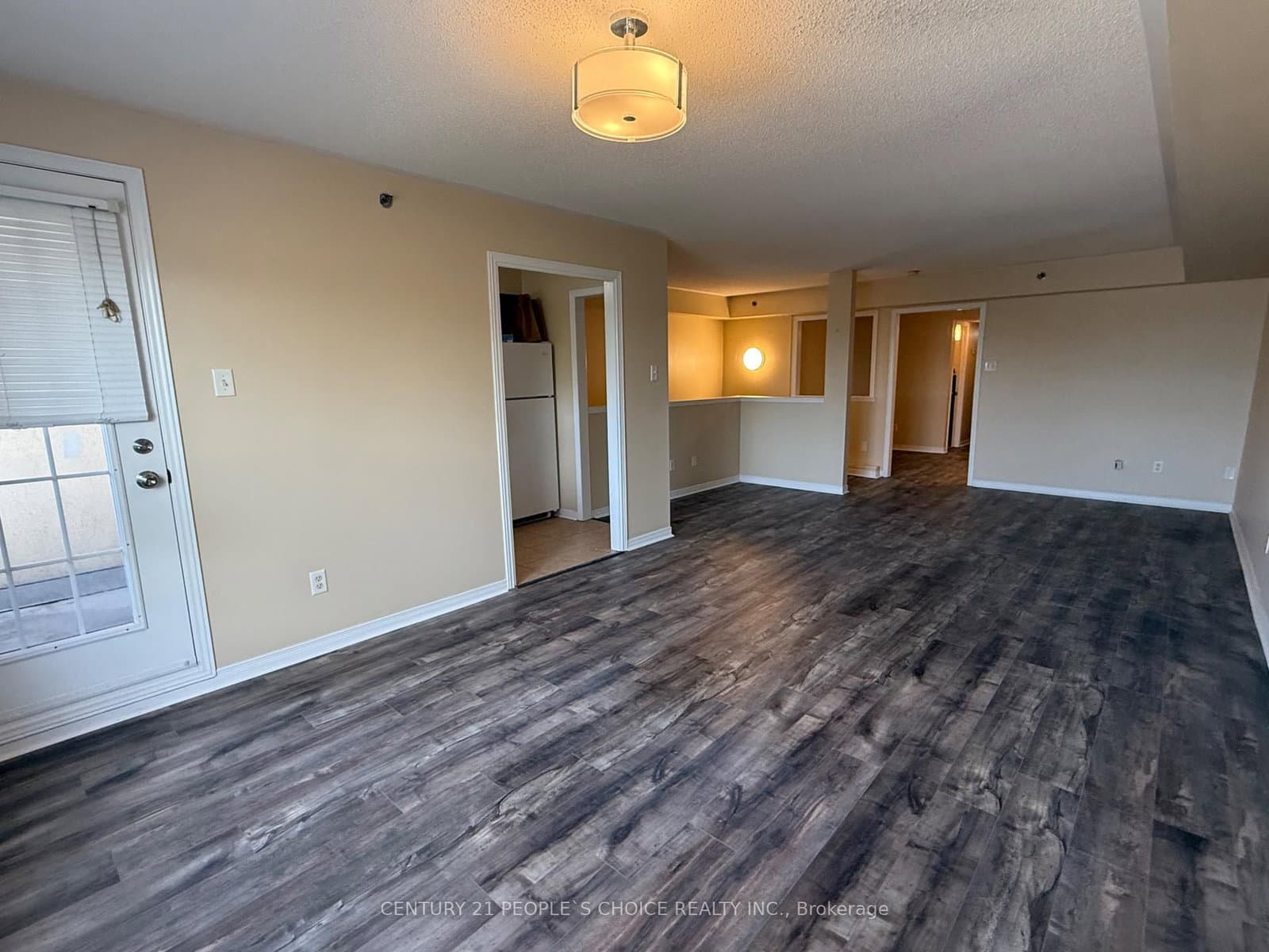 9699 Jane Street, Unit 2 thumbnail 5