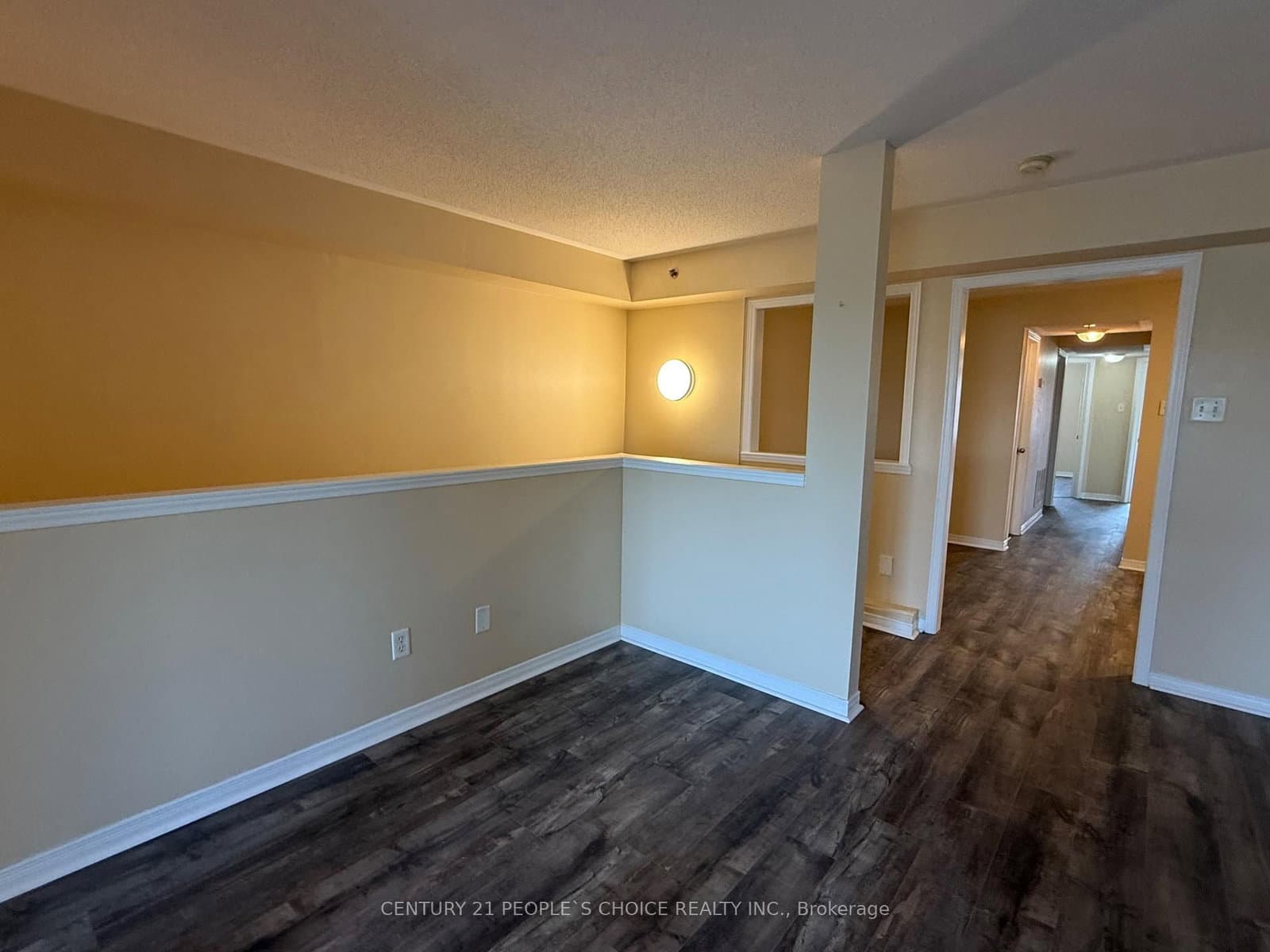 9699 Jane Street, Unit 2 thumbnail 6