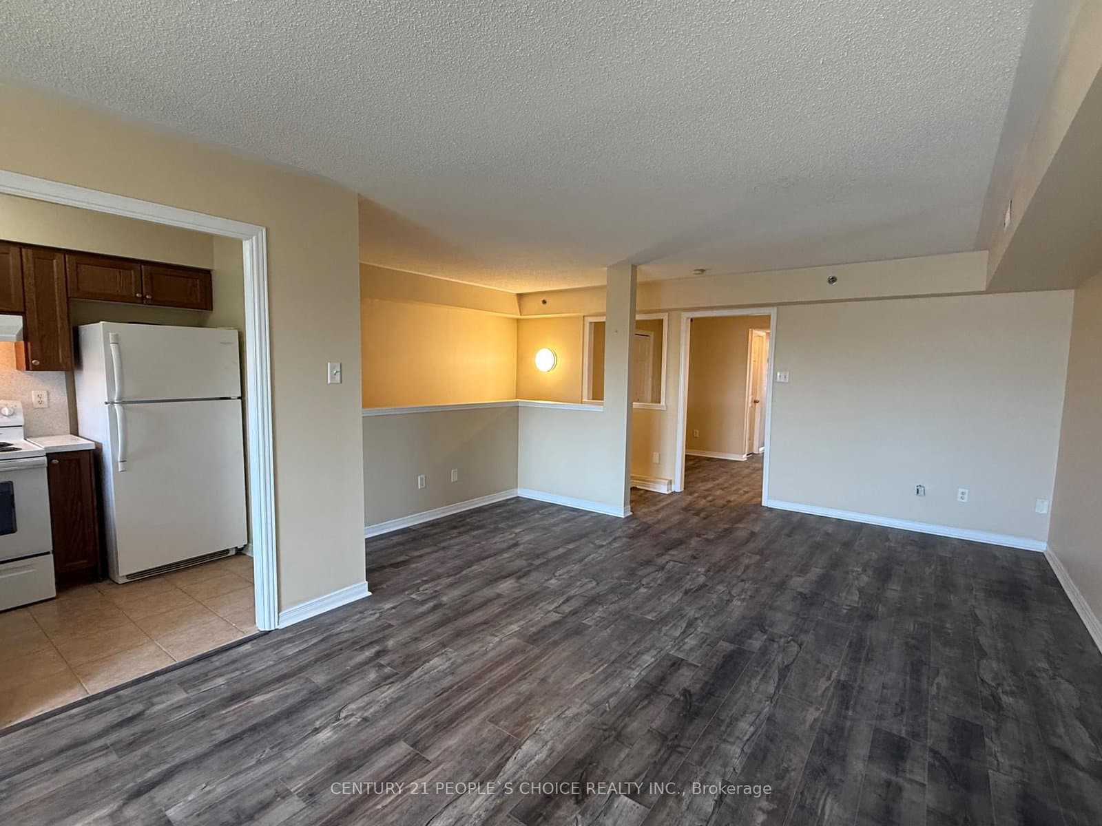 9699 Jane Street, Unit 2 thumbnail 9