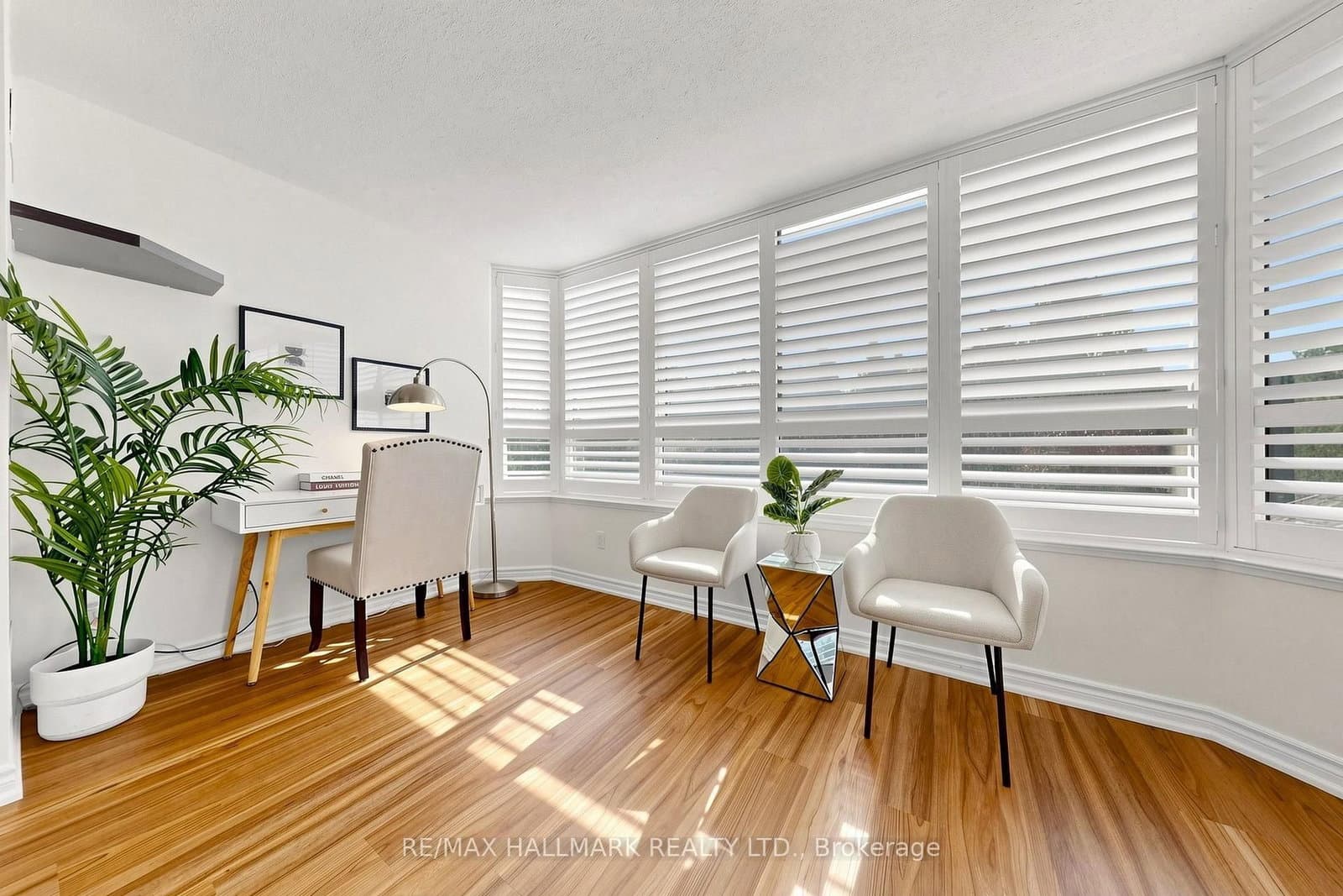 33 Weldrick Road E, Unit 210 thumbnail 10