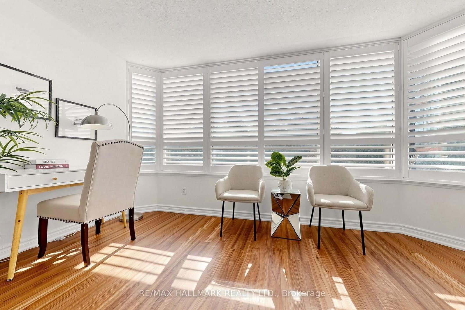 33 Weldrick Road E, Unit 210 thumbnail 12