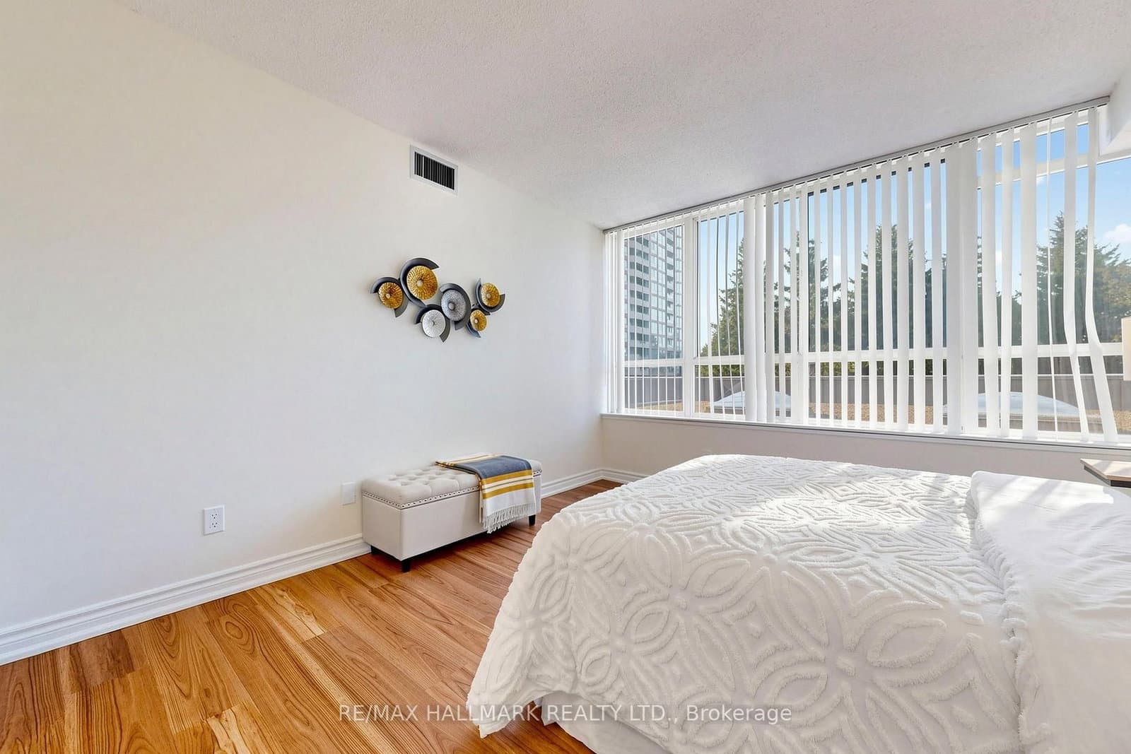 33 Weldrick Road E, Unit 210 thumbnail 28