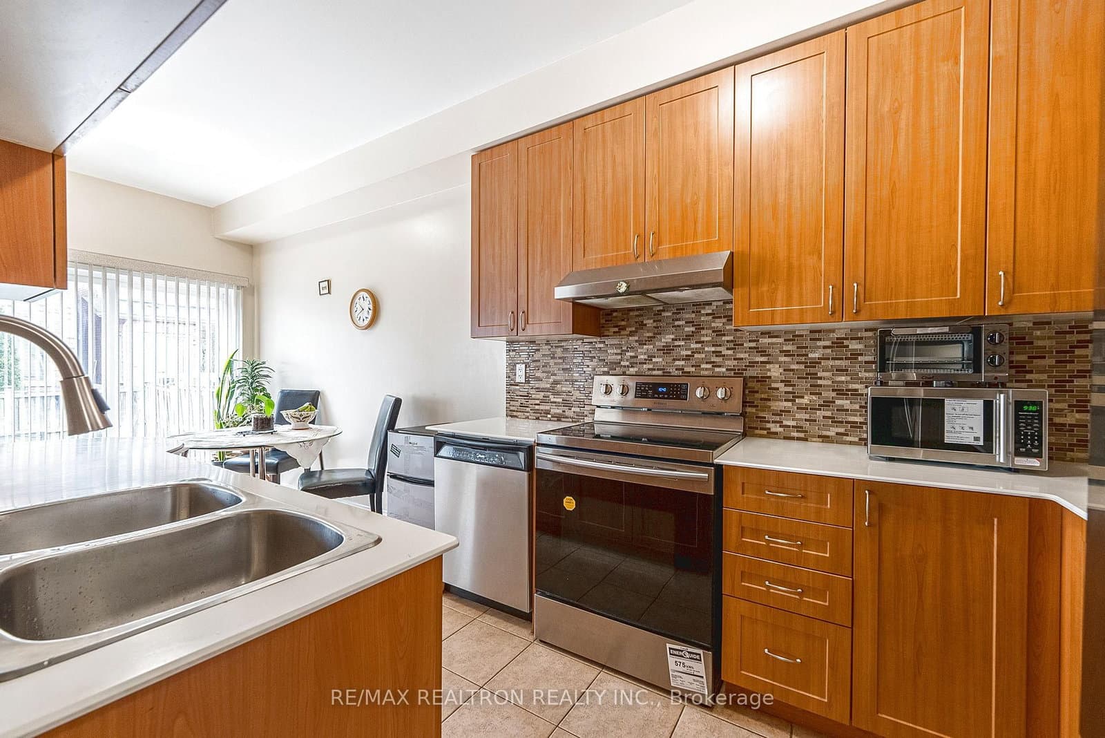 15 Brumstead Drive N thumbnail 10