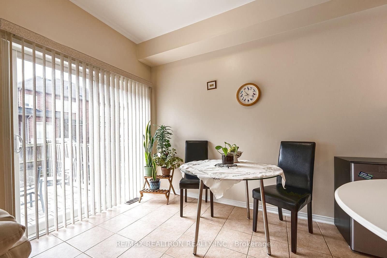 15 Brumstead Drive N thumbnail 12