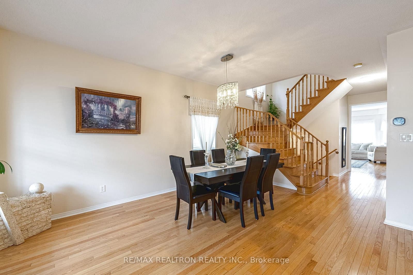 15 Brumstead Drive N thumbnail 5