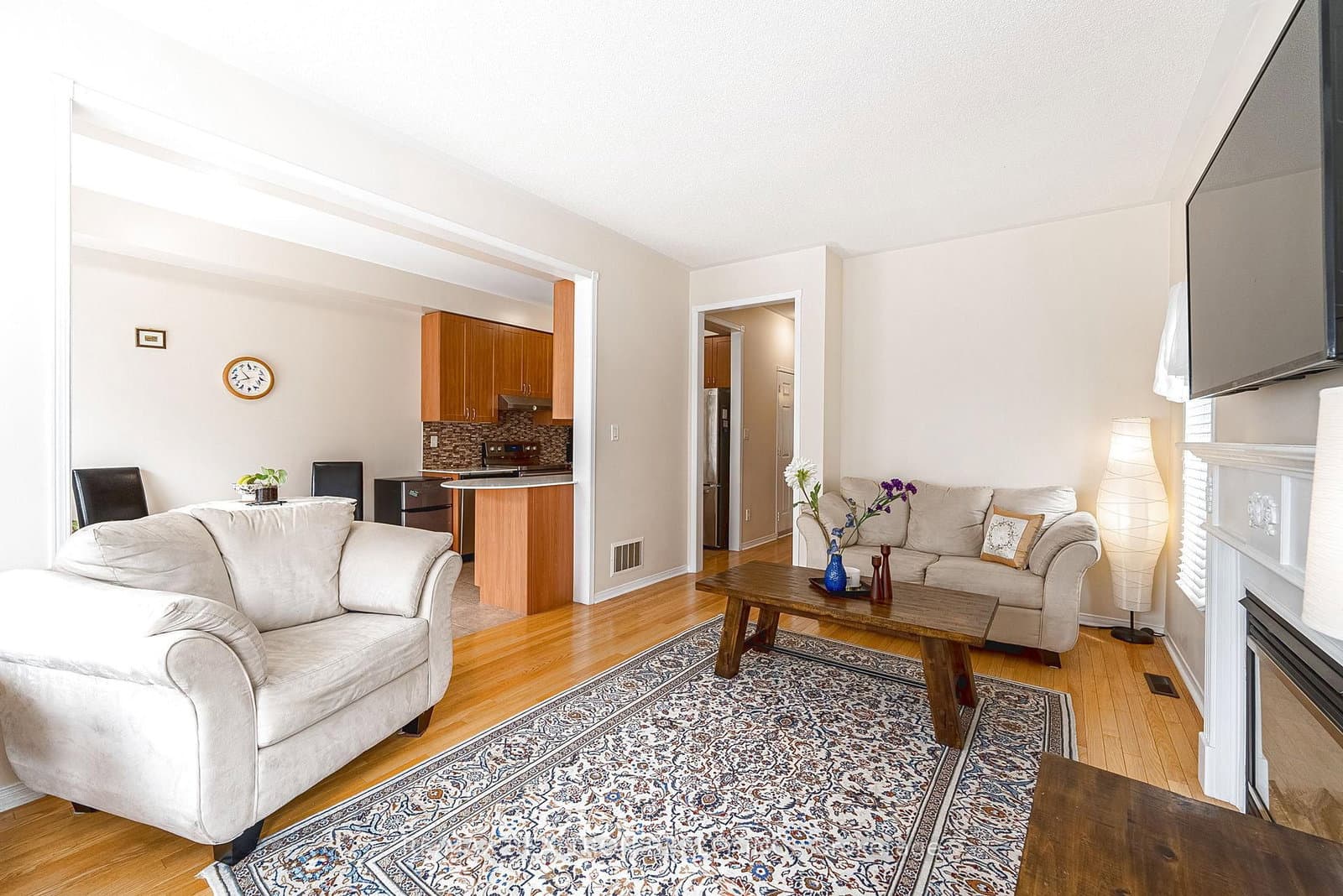 15 Brumstead Drive N thumbnail 8