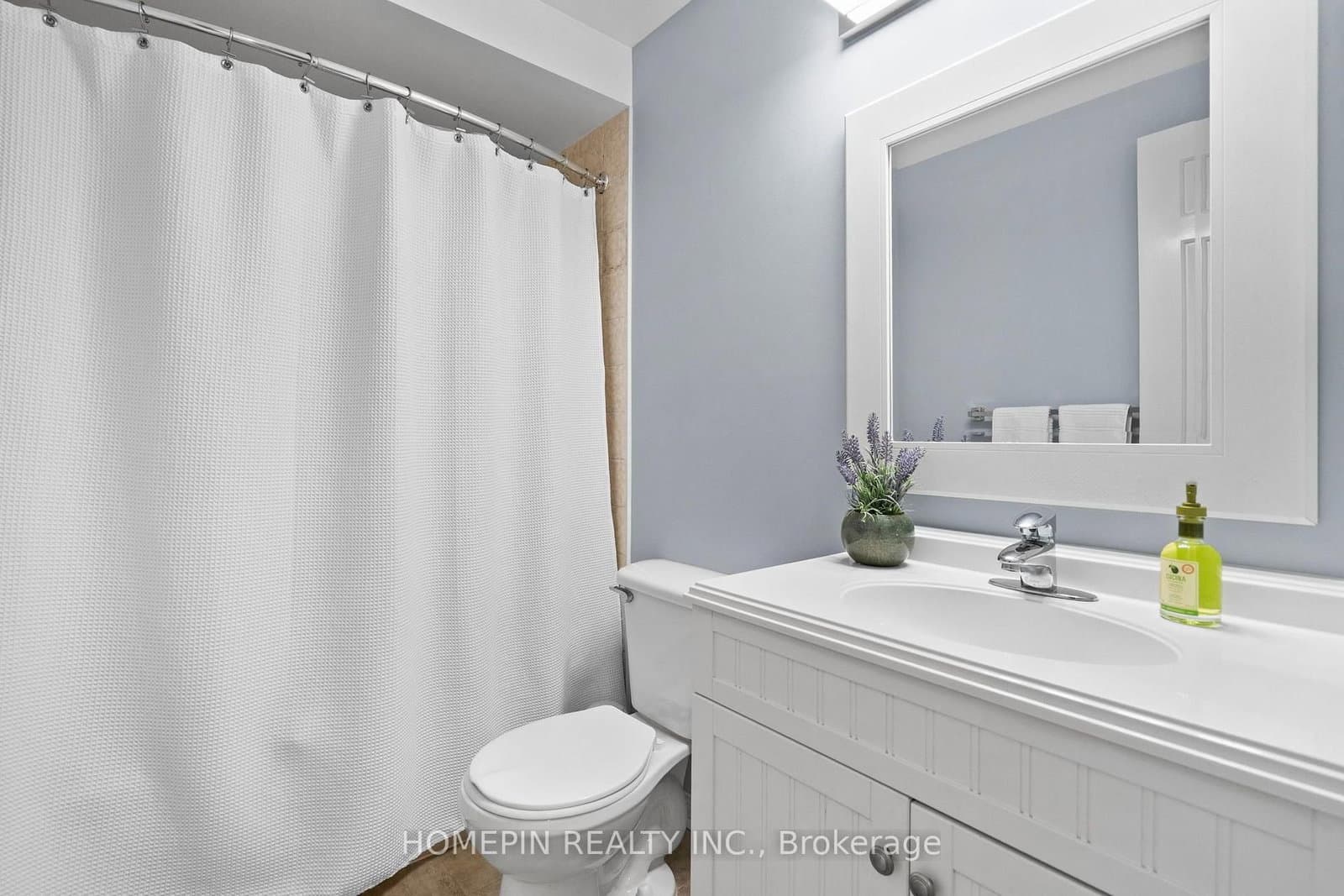 84 Confederation Way thumbnail 15