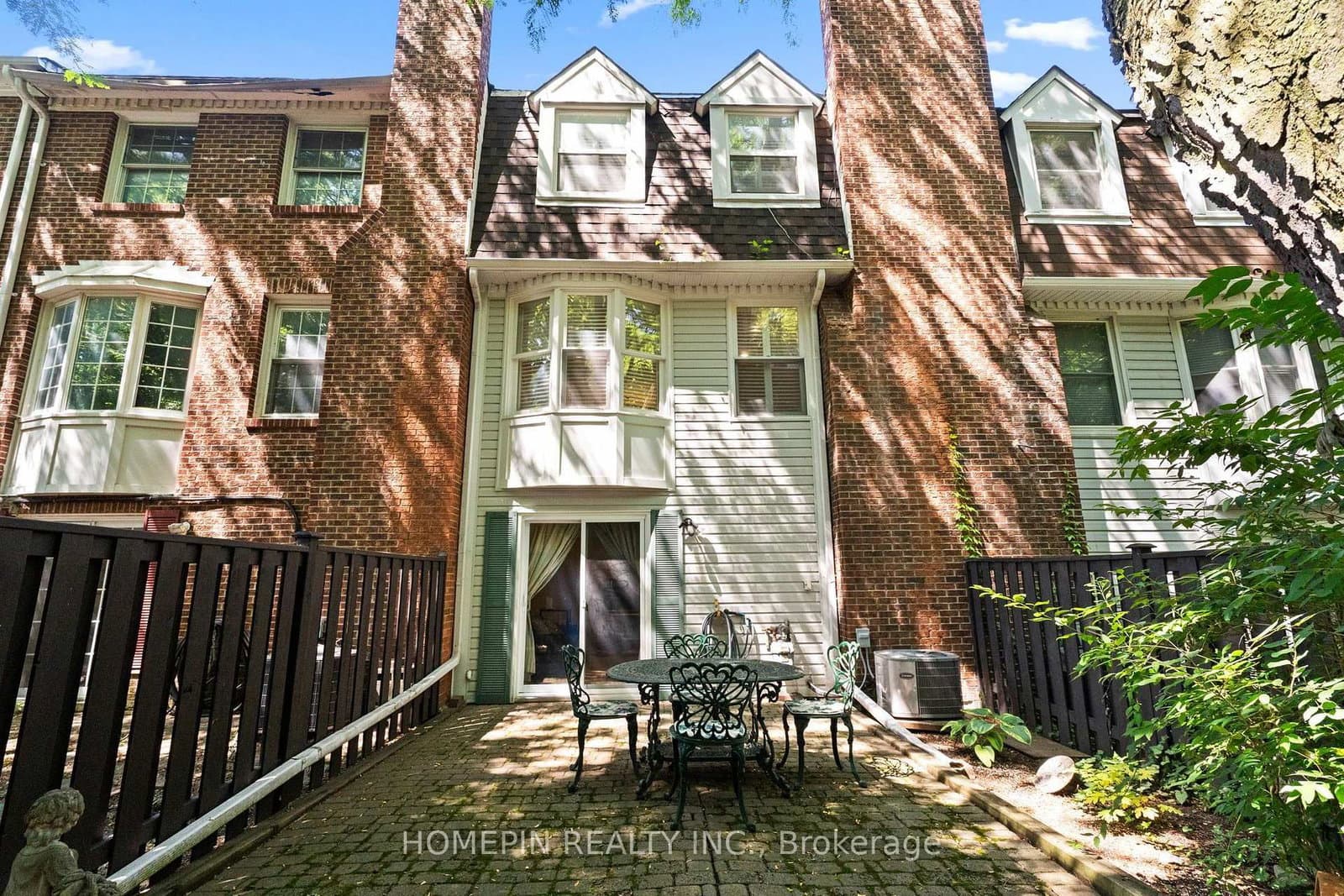 84 Confederation Way thumbnail 18