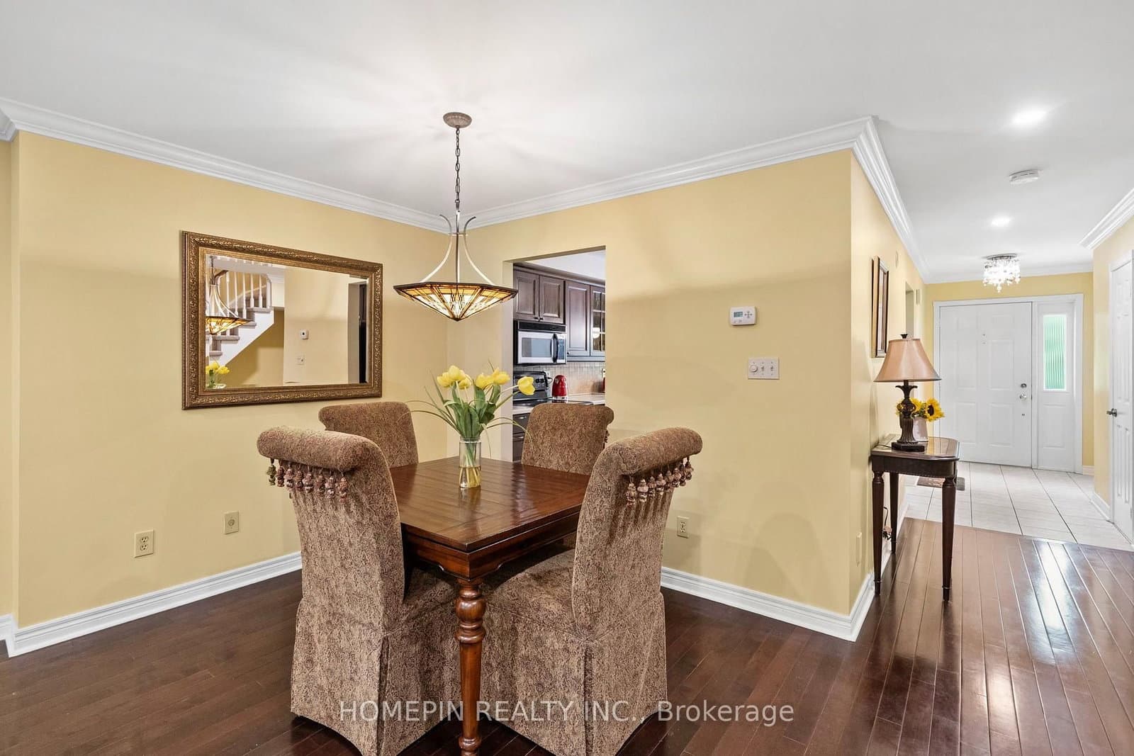 84 Confederation Way thumbnail 7