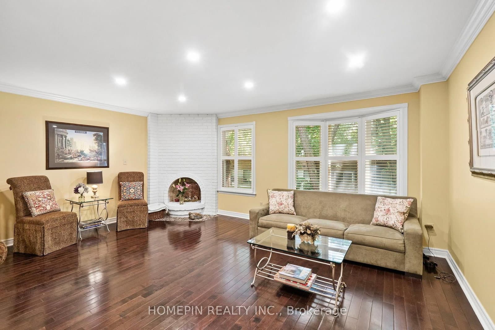 84 Confederation Way thumbnail 9
