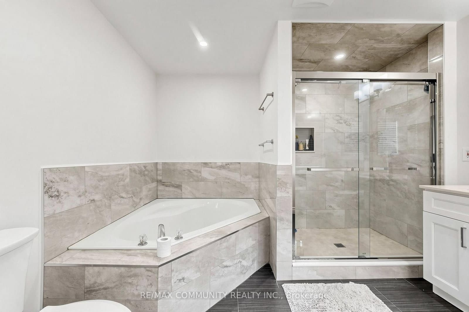 23 Constantia Street thumbnail 31