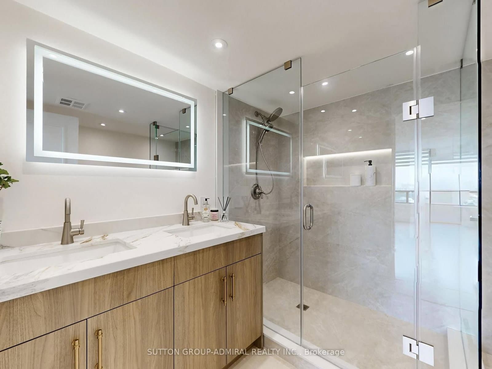7440 Bathurst Street, Unit 1009 thumbnail 23