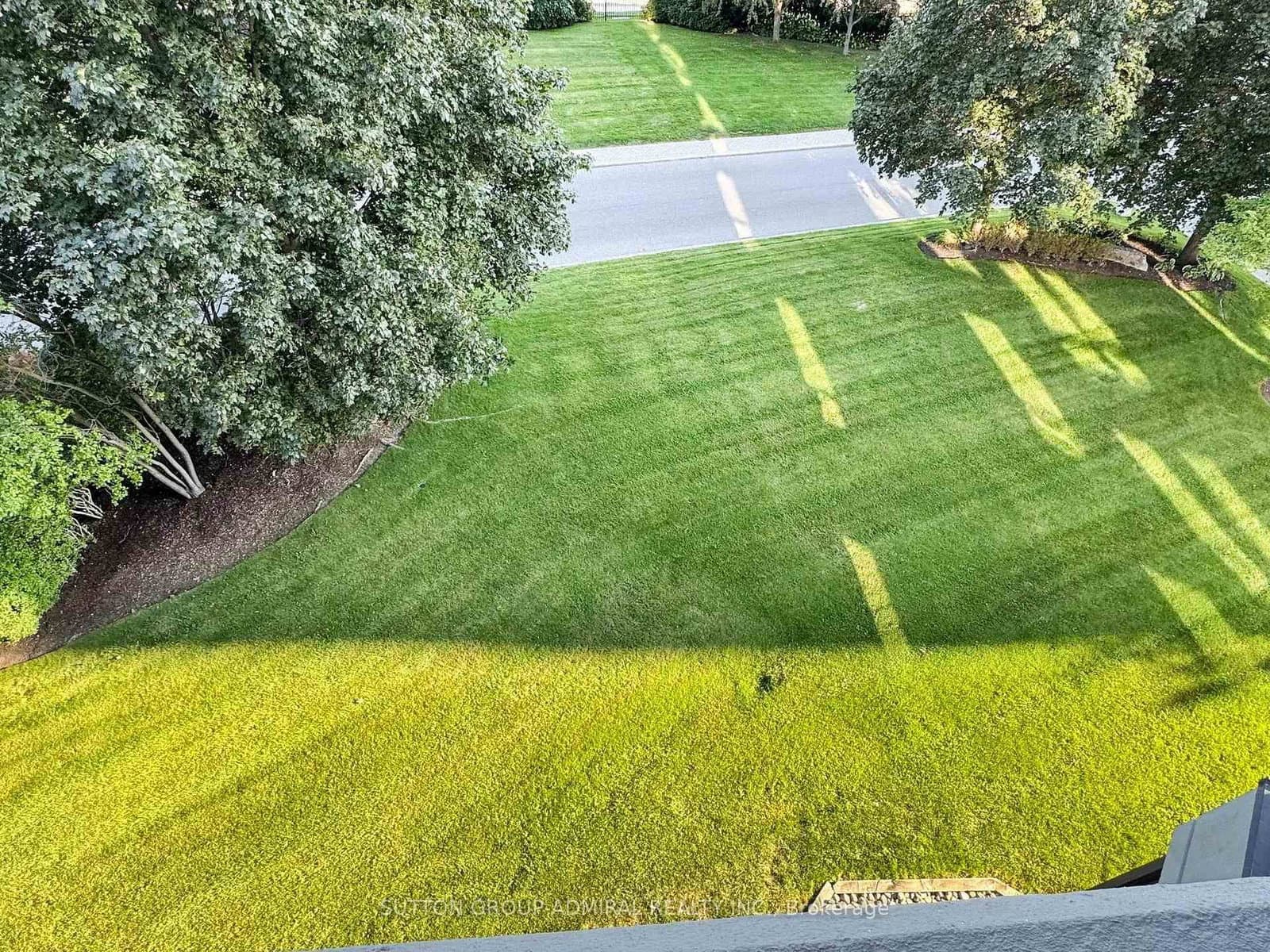 7440 Bathurst Street, Unit 1009 thumbnail 40