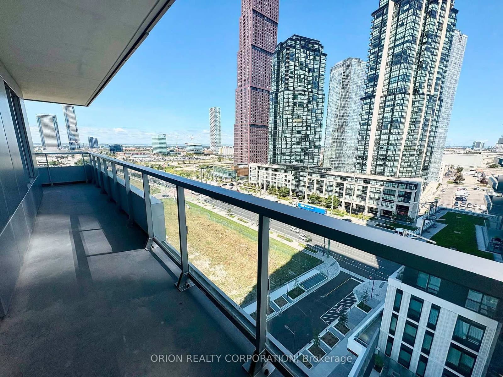 21 Meadowdale Road, Unit 1105 thumbnail 15