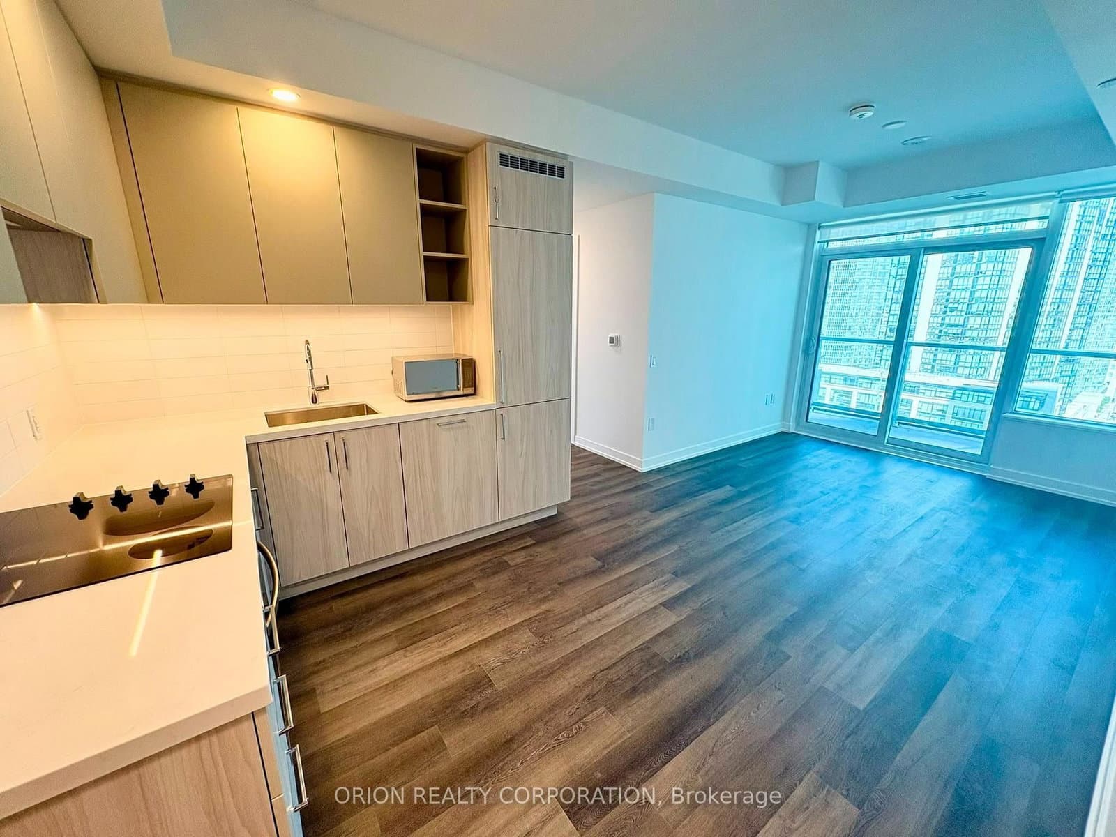 21 Meadowdale Road, Unit 1105 thumbnail 2
