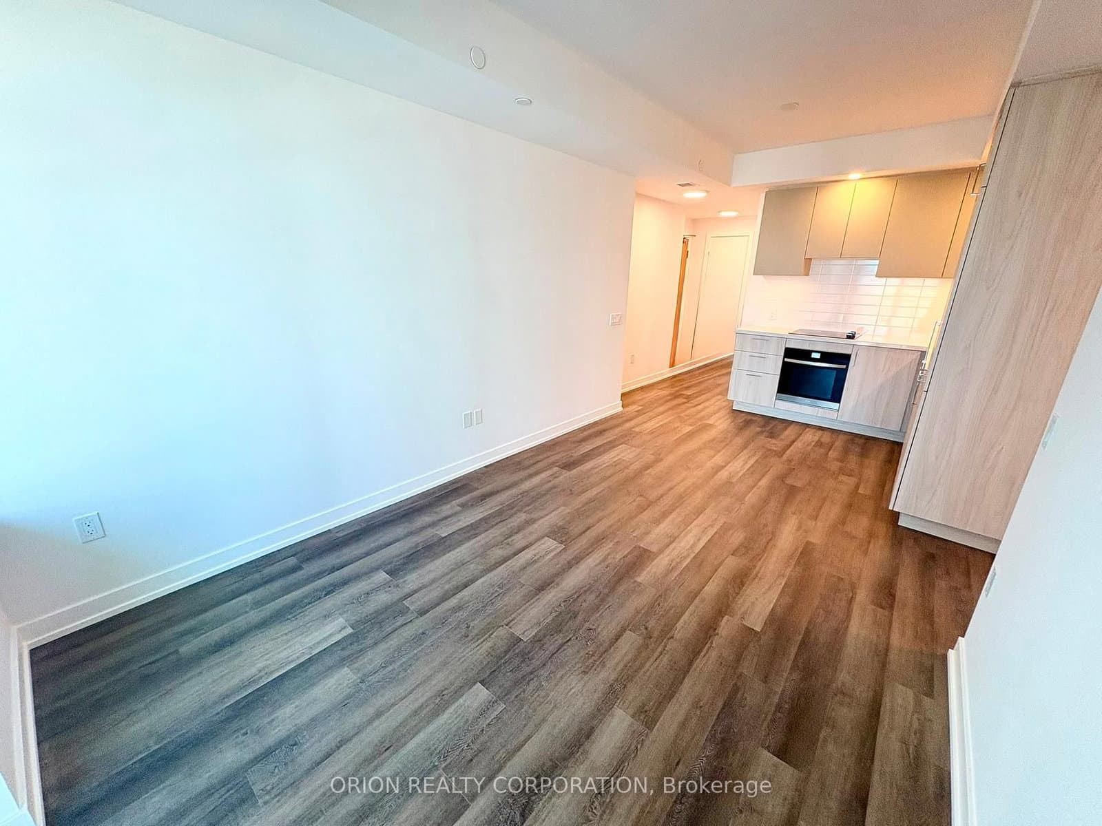 21 Meadowdale Road, Unit 1105 thumbnail 4