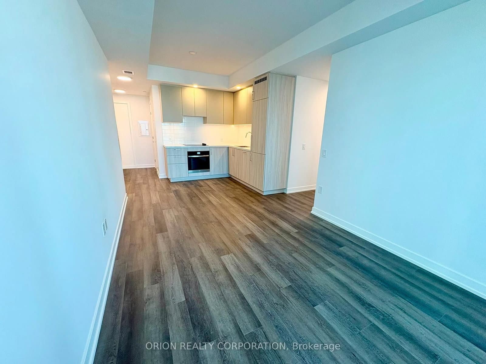 21 Meadowdale Road, Unit 1105 thumbnail 5