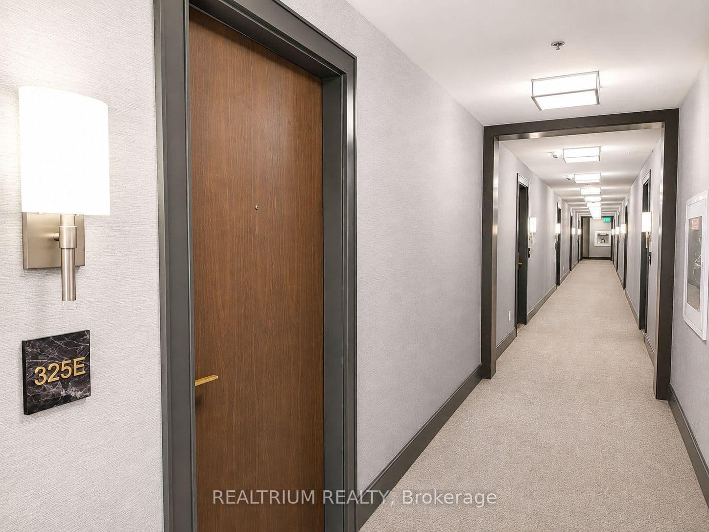 278 Buchanan Drive, Unit 325 thumbnail 2