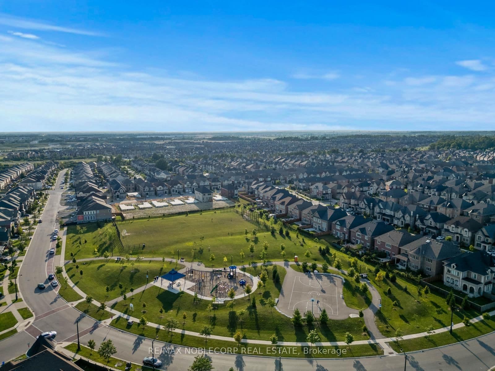 91 Woodgate Pines Drive thumbnail 36